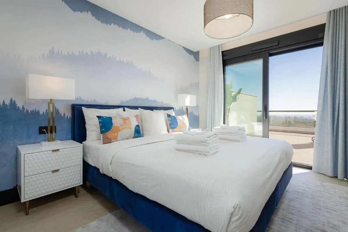 Marbella Lake Luxe Duplex Penthouse Scenic Views 0*,